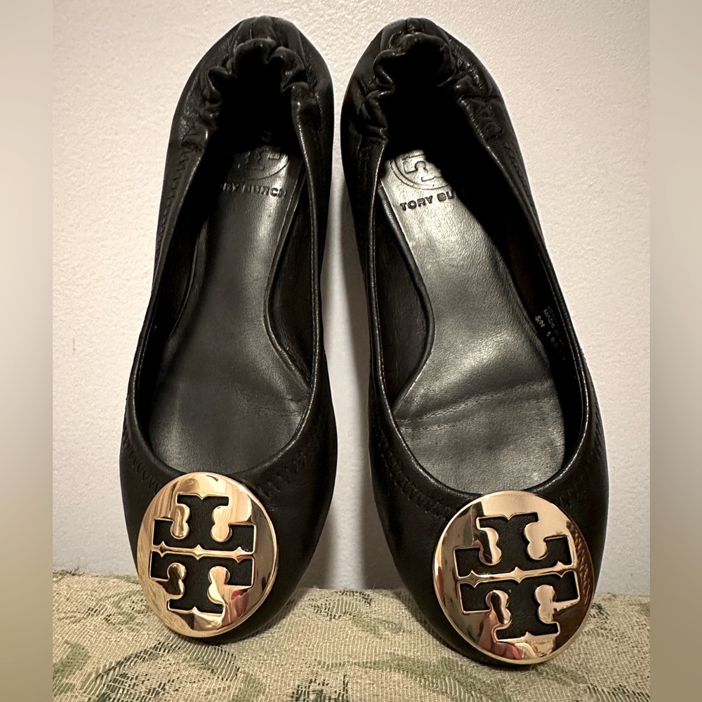 Tory burch flat shoes